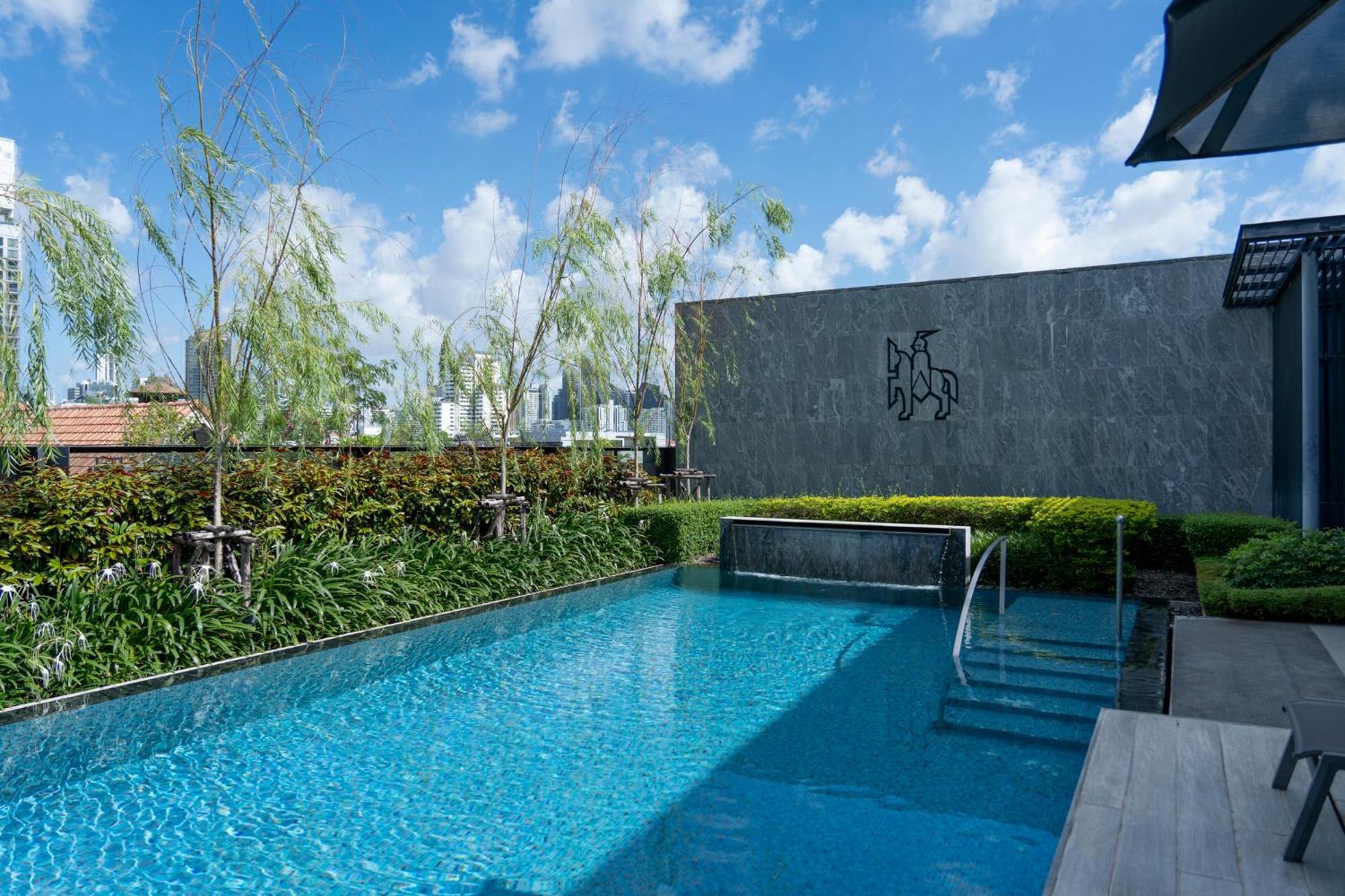 Walton Suites Sukhumvit Bangkok Ngoại thất bức ảnh