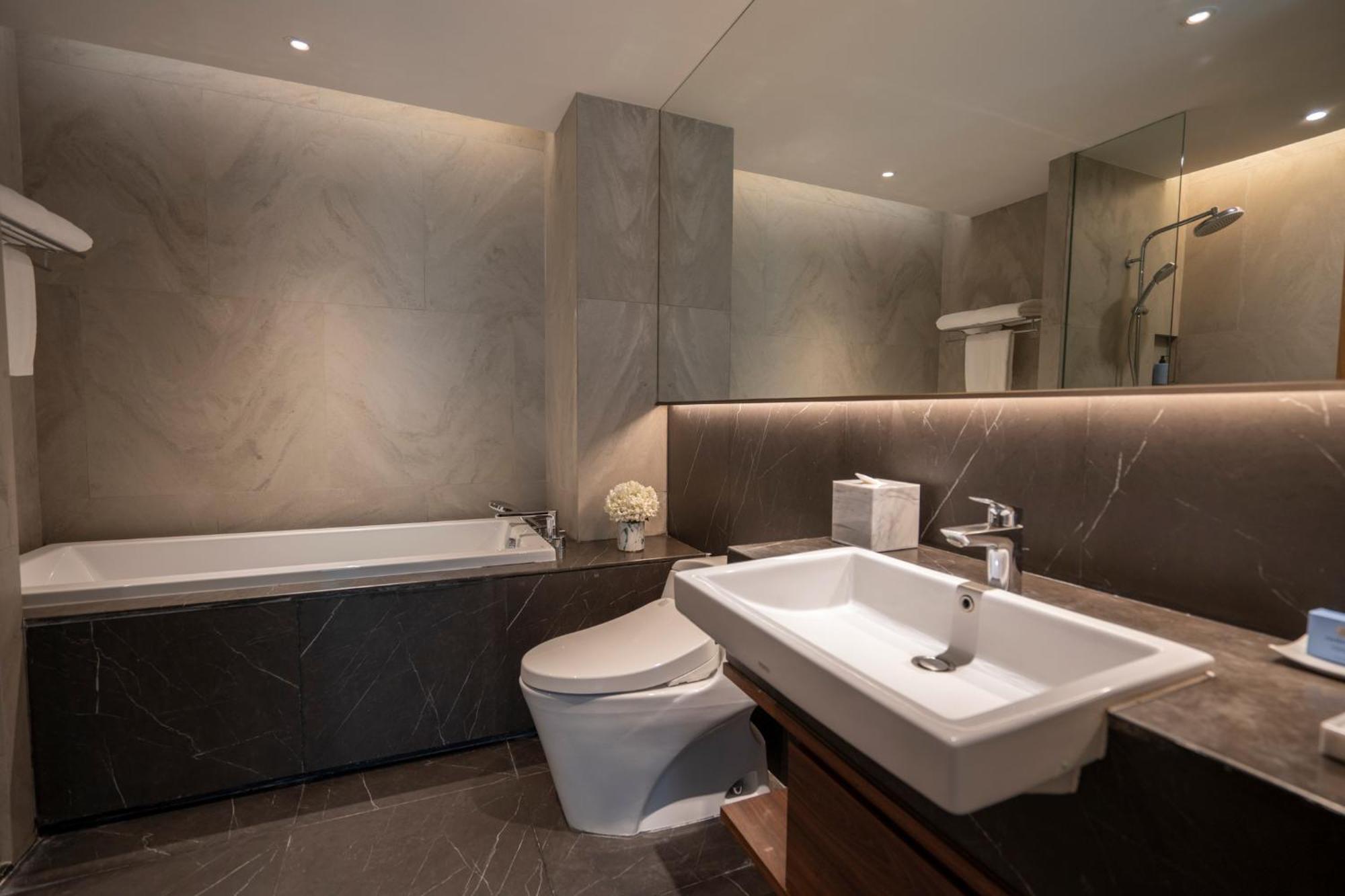 Walton Suites Sukhumvit Bangkok Phòng bức ảnh