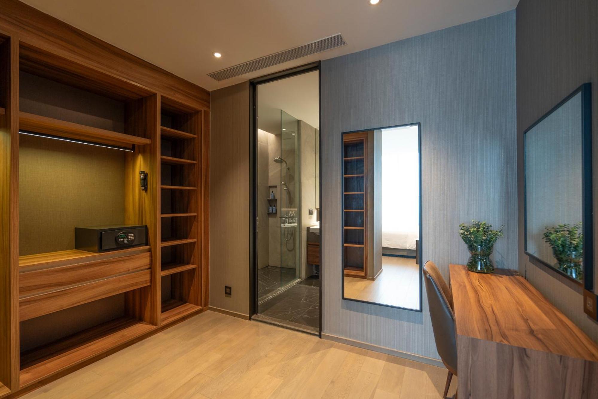 Walton Suites Sukhumvit Bangkok Ngoại thất bức ảnh
