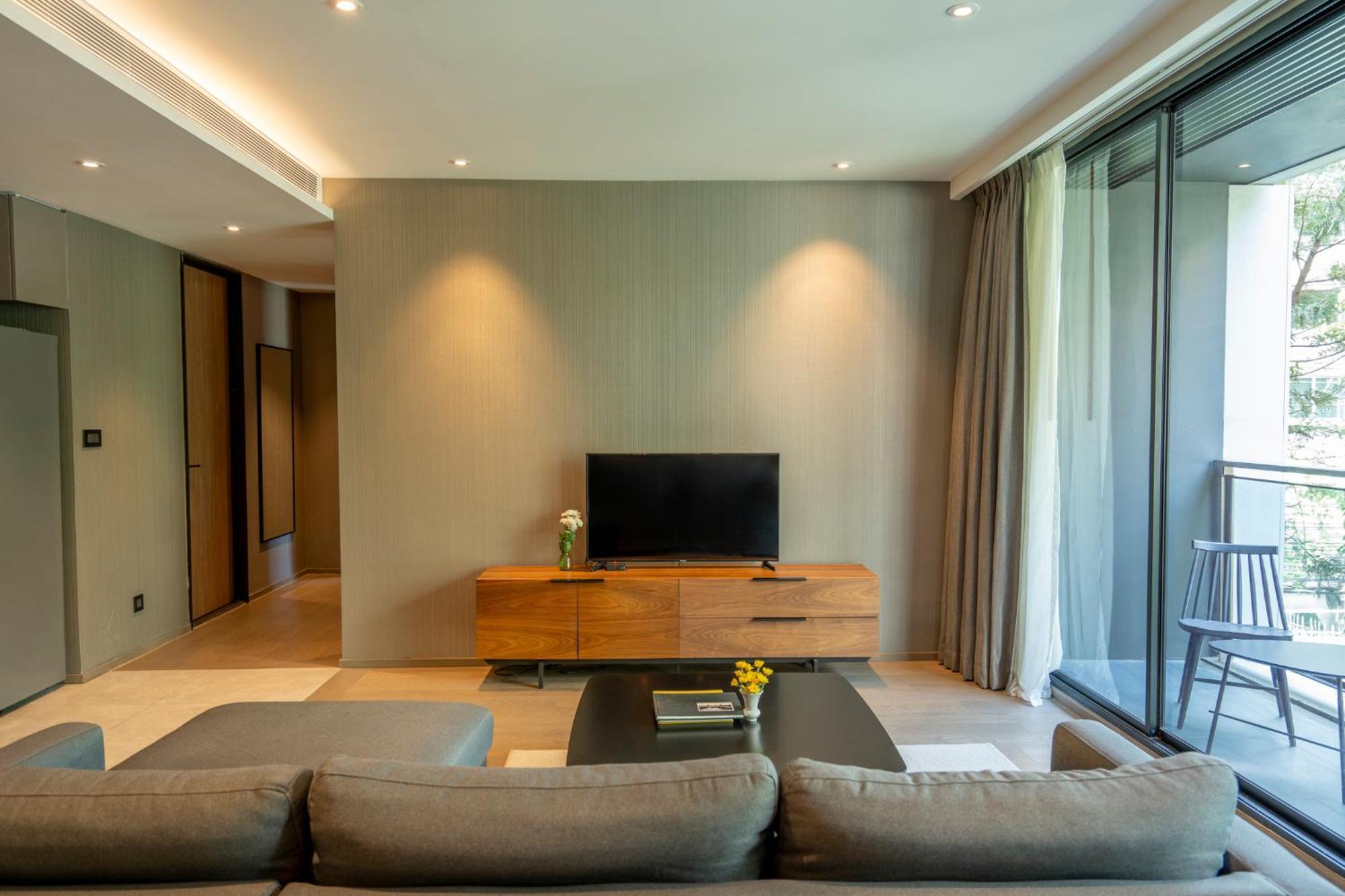 Walton Suites Sukhumvit Bangkok Ngoại thất bức ảnh