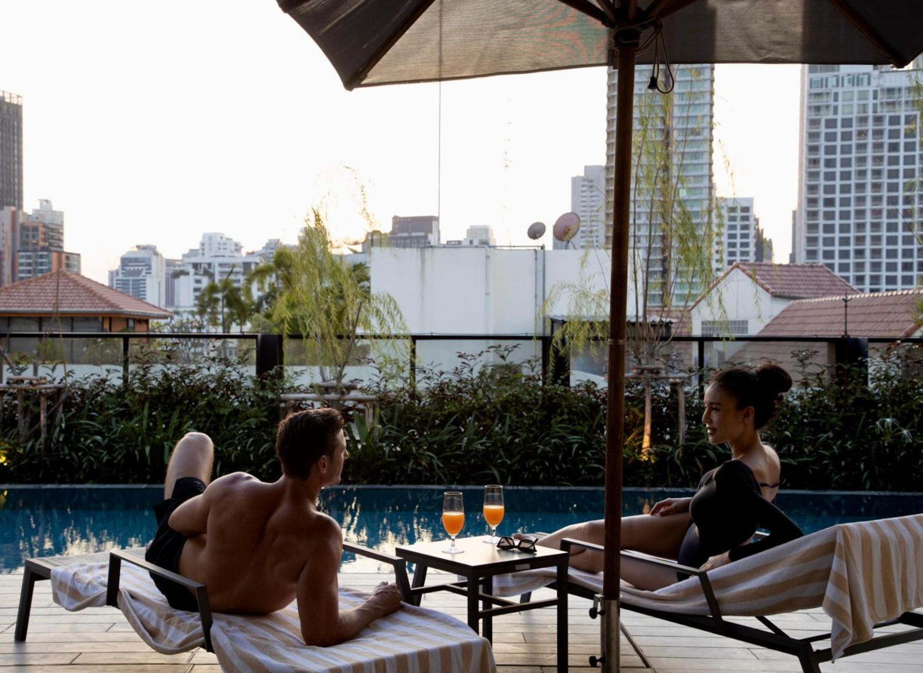 Walton Suites Sukhumvit Bangkok Ngoại thất bức ảnh