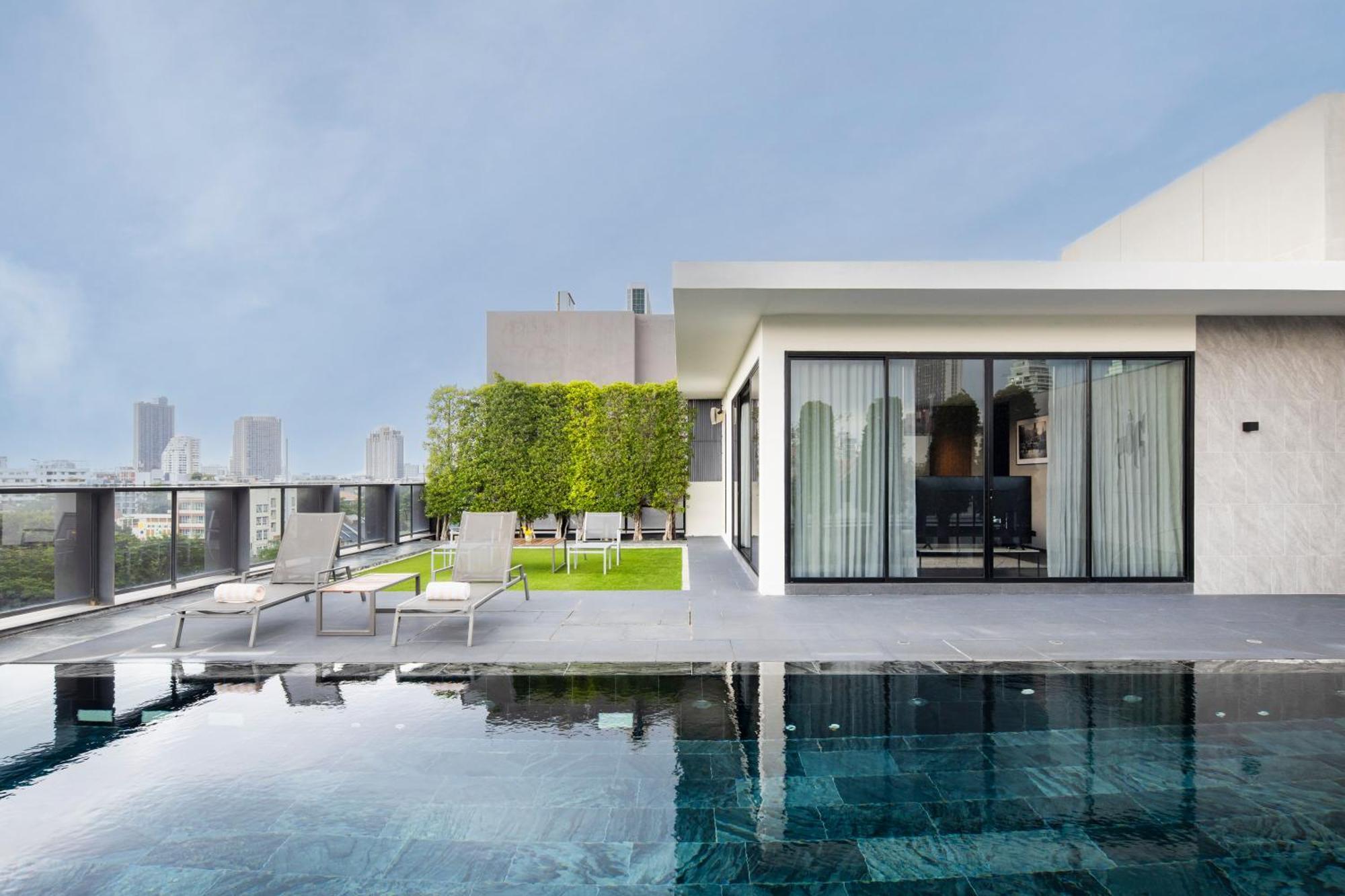 Walton Suites Sukhumvit Bangkok Ngoại thất bức ảnh