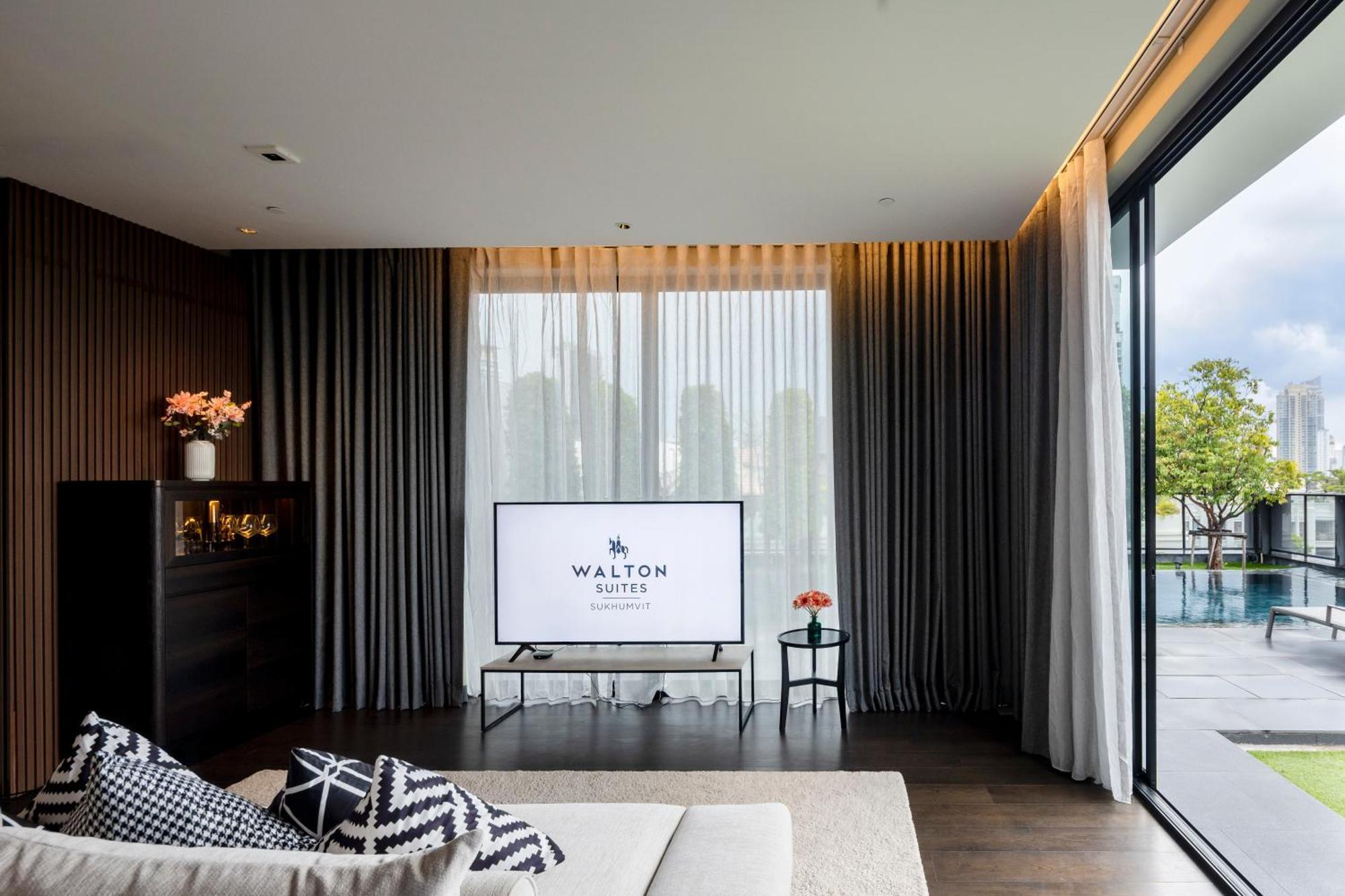 Walton Suites Sukhumvit Bangkok Ngoại thất bức ảnh