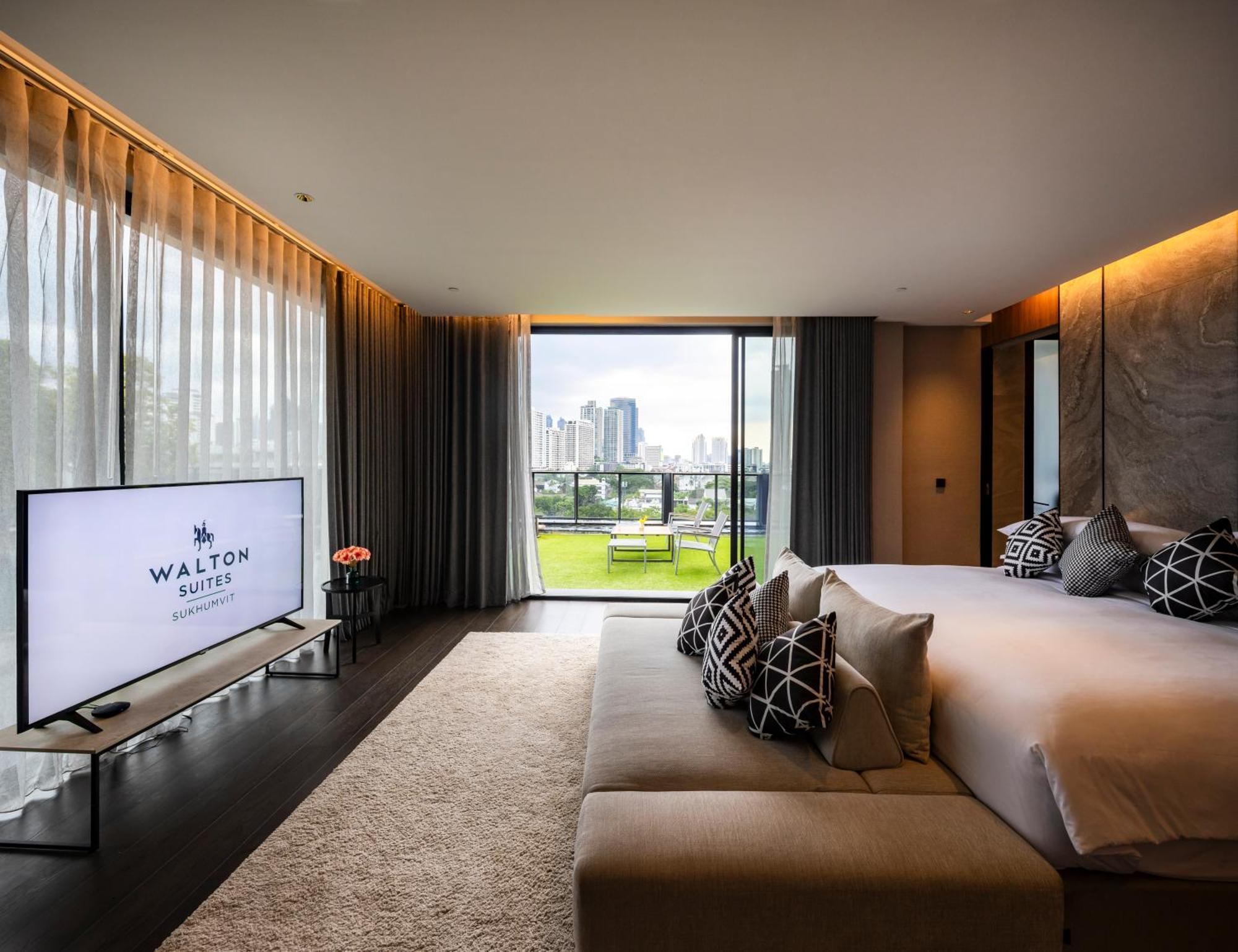 Walton Suites Sukhumvit Bangkok Ngoại thất bức ảnh