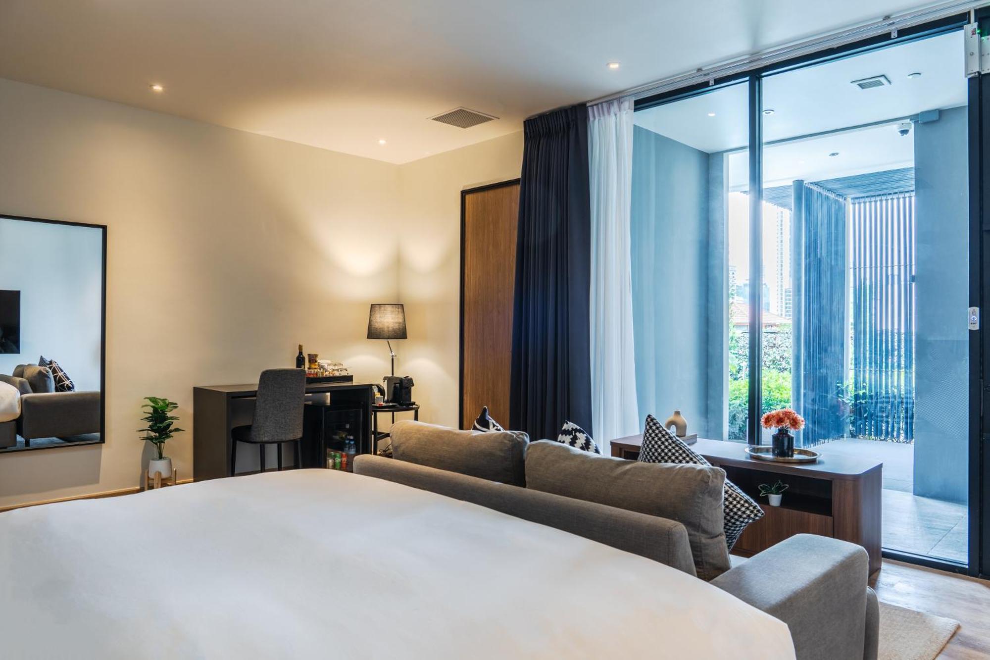 Walton Suites Sukhumvit Bangkok Ngoại thất bức ảnh